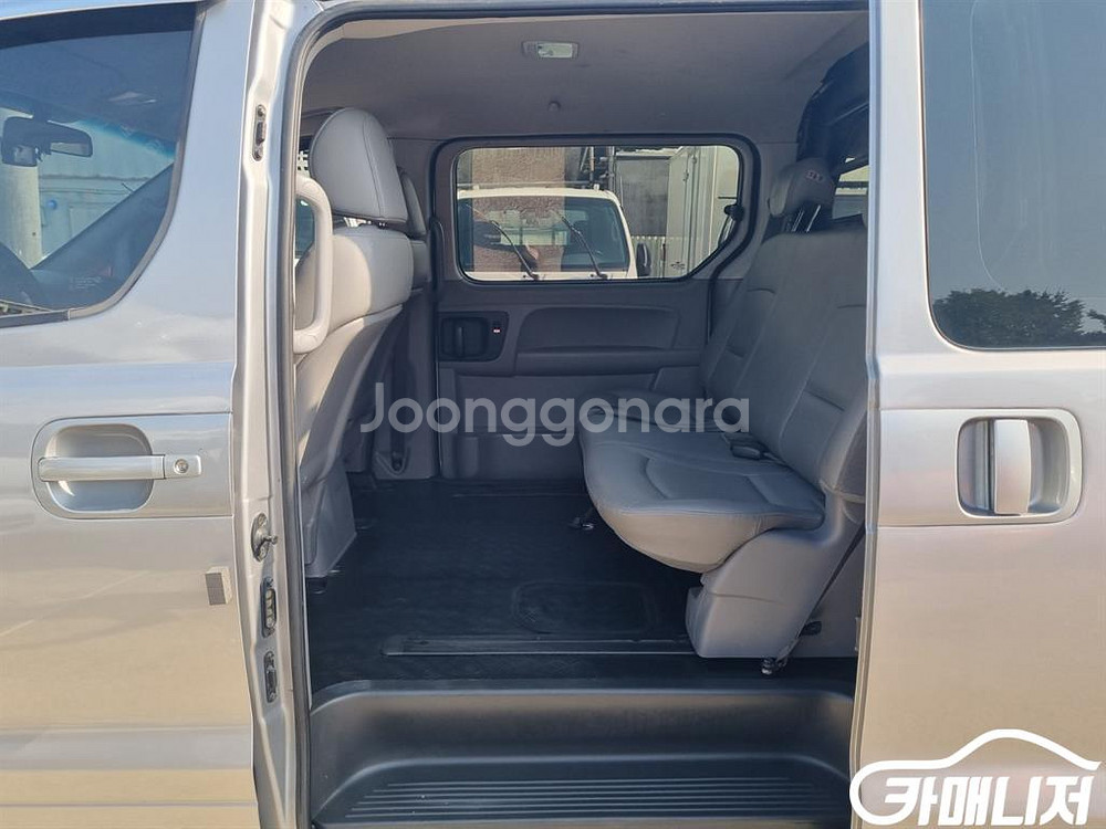 [현대]그랜드 스타렉스 밴 5인승 CVX 럭셔리 (5인승) #가을특가--8