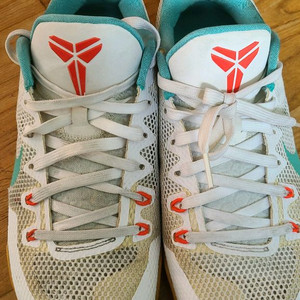 나이키 코비11 썸머팩(280사이즈)