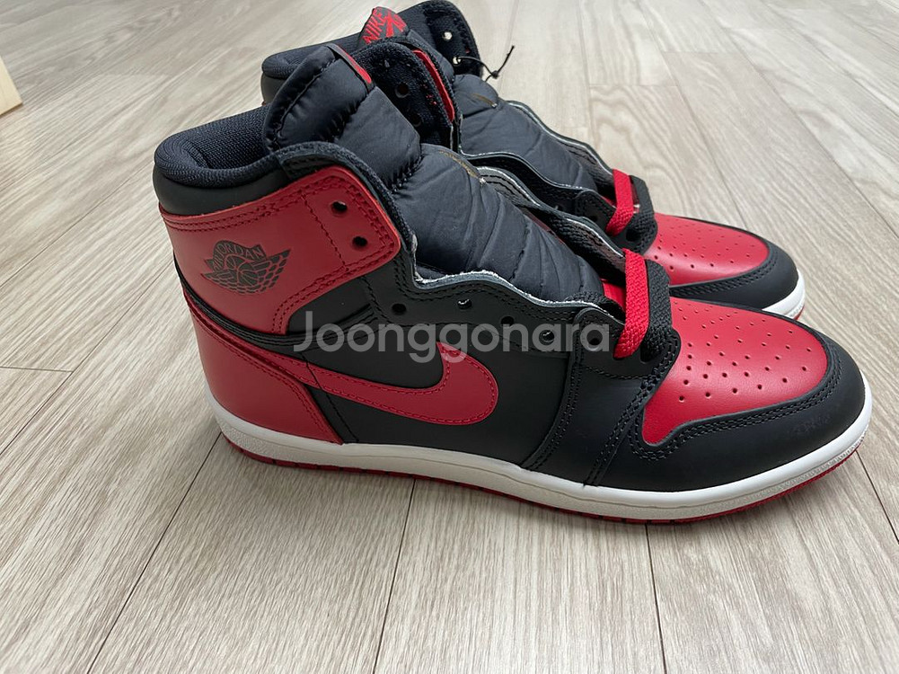 나이키 에어조던 1 레트로 하이 브레드 265--2