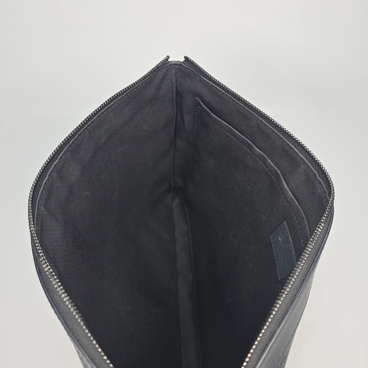 루이비통 모노그램 쉐도우 디스커버리 포쉐트 클러치백--7