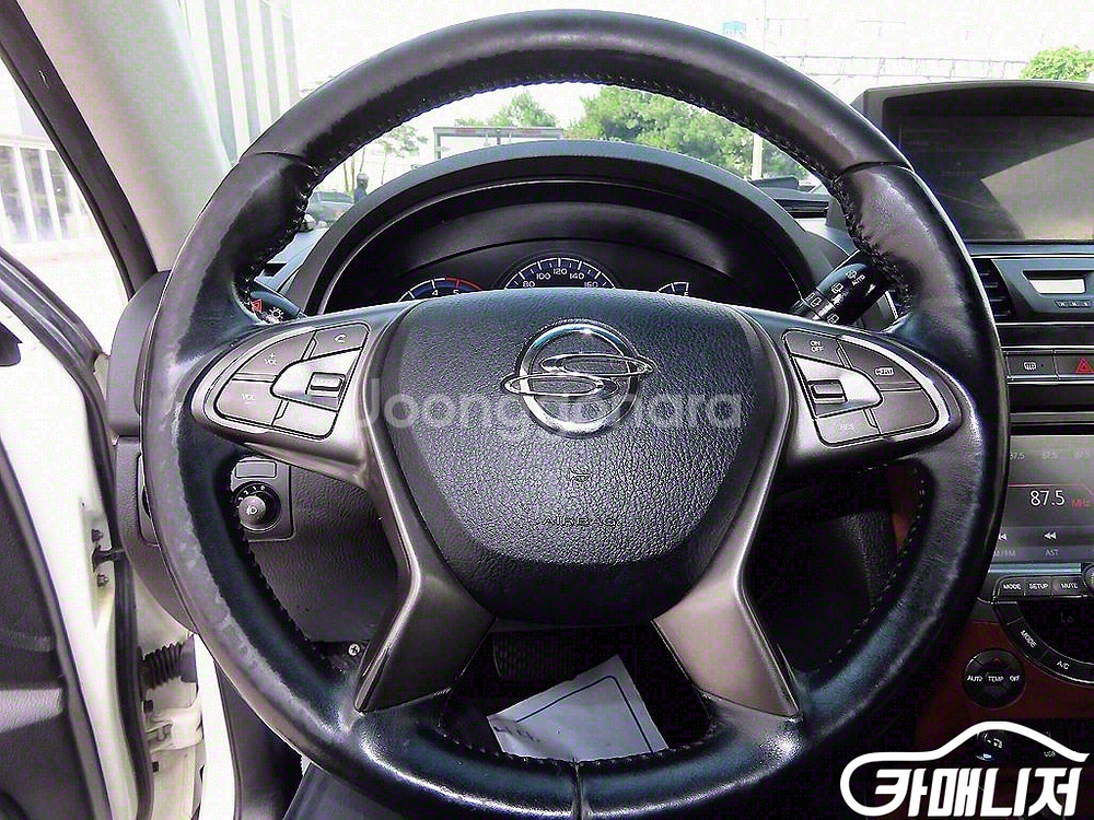 [KG모빌리티(쌍용) ]렉스턴W 2.2 4WD RX7 럭셔리 (5인승) #가을특가--7