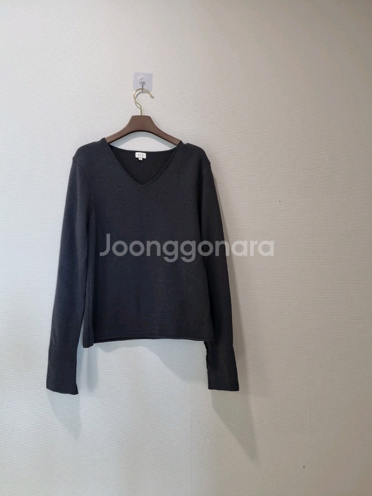 SIE 브이넥 니트 (사이즈 2 / M)--0