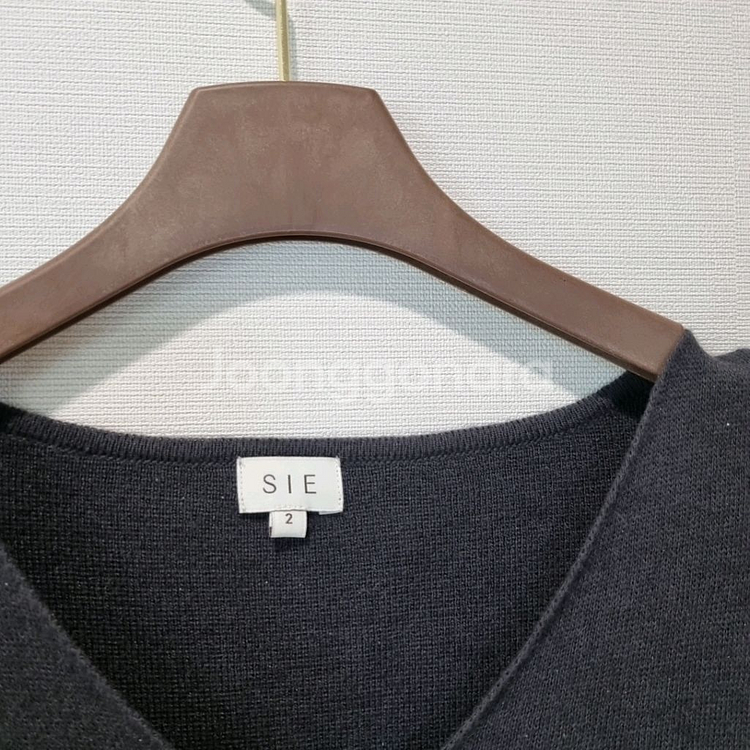 SIE 브이넥 니트 (사이즈 2 / M)--2