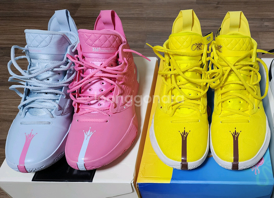 361 조커1 요키치 농구화 300사이즈--0