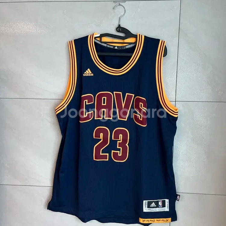 아디다스 클리블랜드 스윙맨 르브론제임스 23번 L--3