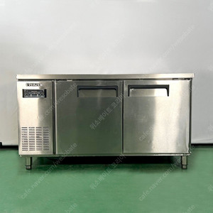 유니크 에버젠 간냉식 테이블 냉장고 1500X700X850 제과제빵기계 중고제과제빵기계 제과제빵 이미지