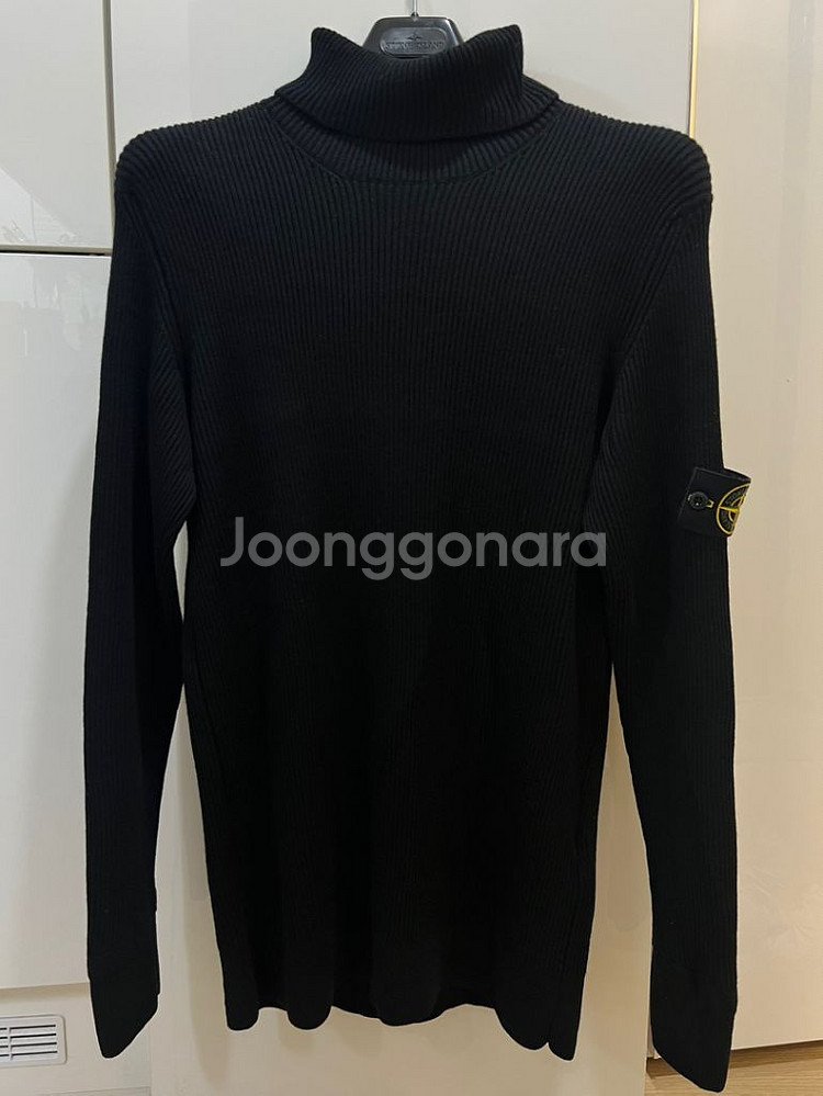23fw 스톤아일랜드 터틀넥 니트 2xl (새상품급)--0