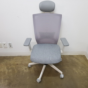 (신품) 한샘 TIO50 메쉬의자 판매합니다.