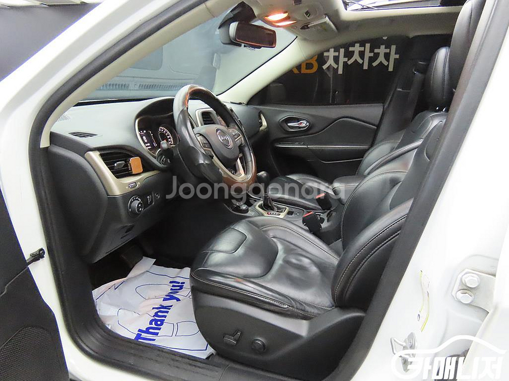 [지프]체로키(KL) 2.0 디젤 론지튜드 AWD #가을특가--4