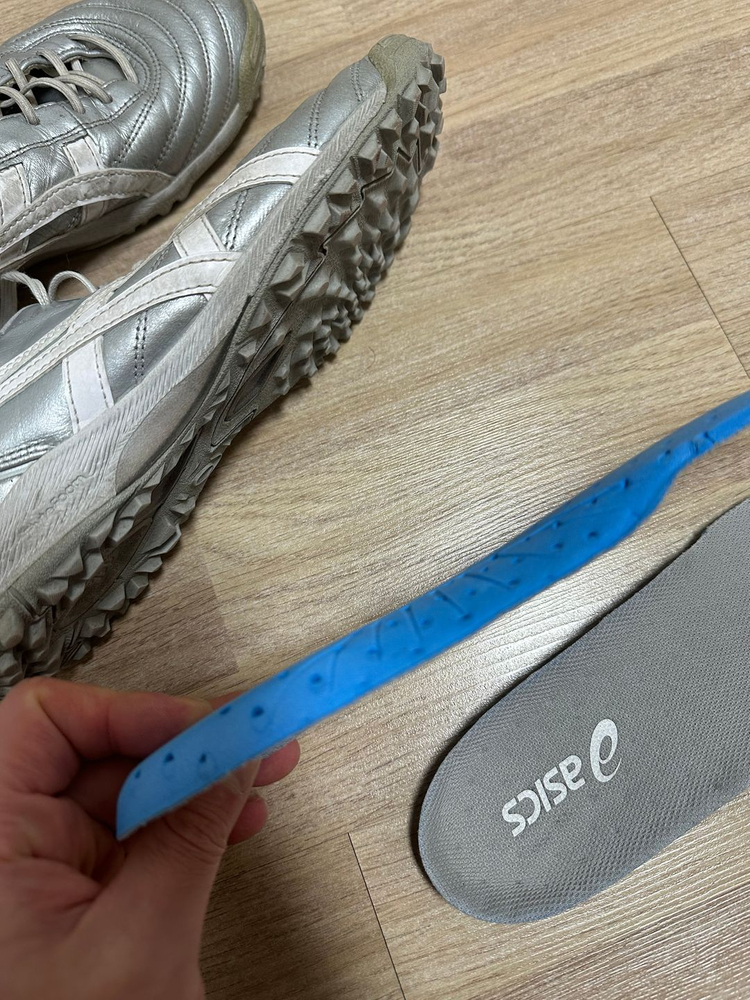 아식스 c3 풋살화--2