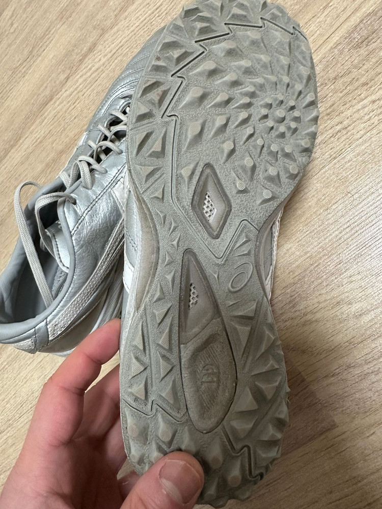 아식스 c3 풋살화--3