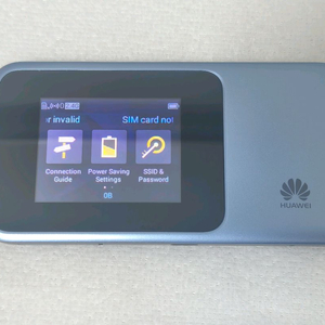 화웨이 E5788u-96a 라우터 판매합니다. 에그