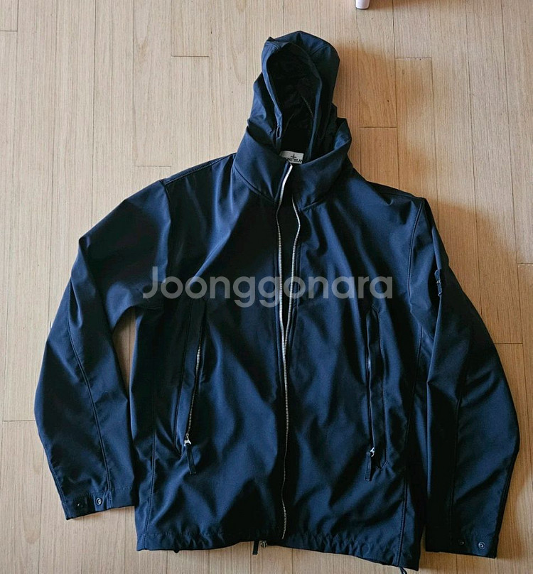 스톤아일랜드 소프트쉘 XXL--0