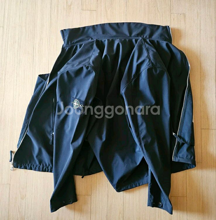 스톤아일랜드 소프트쉘 XXL--1