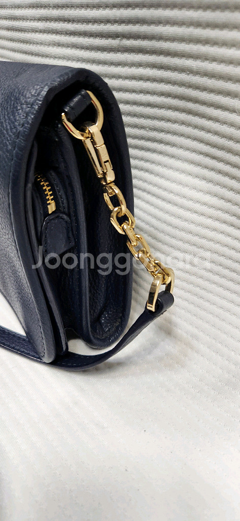 토리버치 크로스백--1