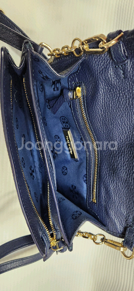 토리버치 크로스백--7