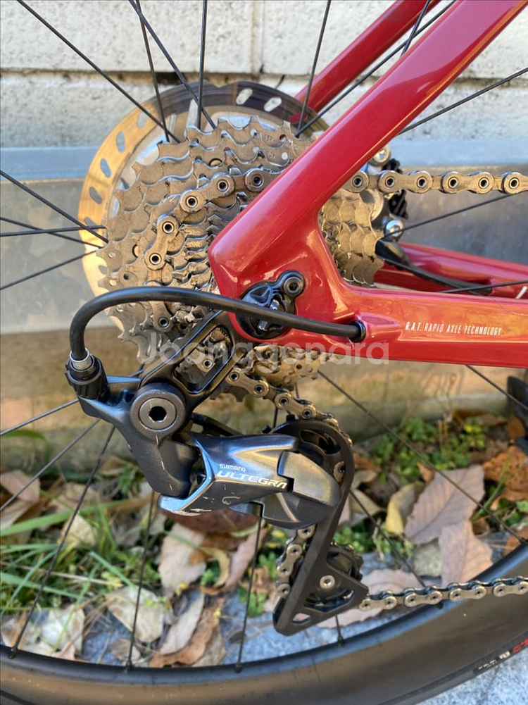 2022 포커스 이자르코맥스 8.8 로드자전거 (풀 울테그라 11단 기계 유압식)--2