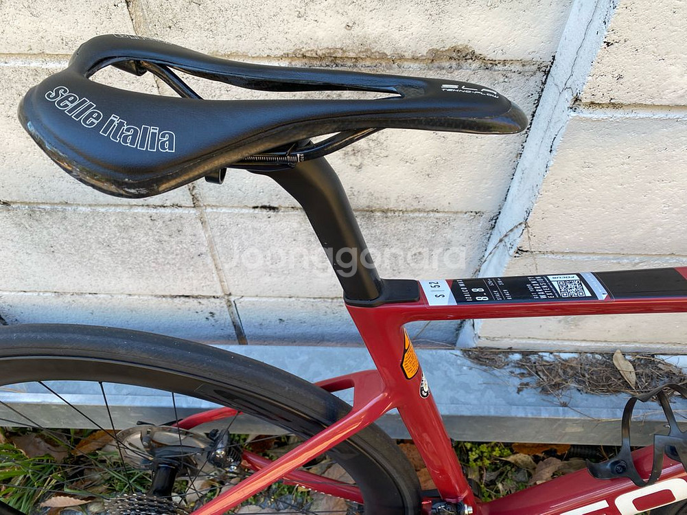 2022 포커스 이자르코맥스 8.8 로드자전거 (풀 울테그라 11단 기계 유압식)--4