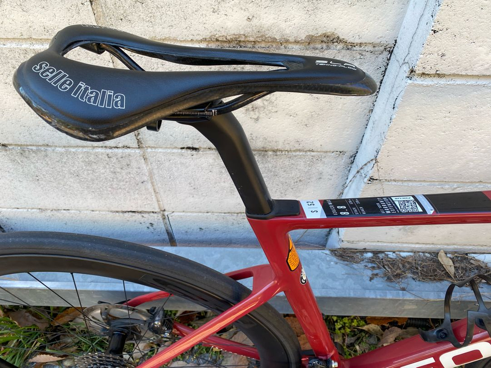 2022 포커스 이자르코맥스 8.8 로드자전거 (풀 울테그라 11단 기계 유압식)--4