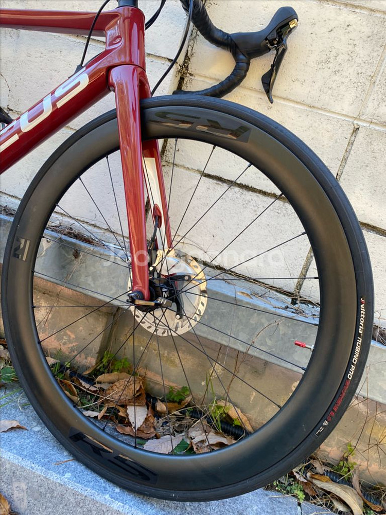 2022 포커스 이자르코맥스 8.8 로드자전거 (풀 울테그라 11단 기계 유압식)--5