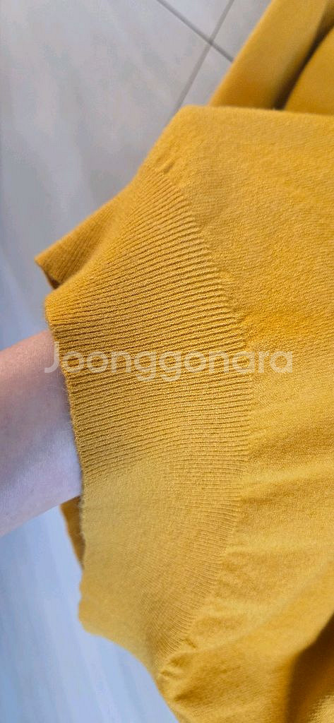 겨자색 니트 새상품 사이즈 프리--2