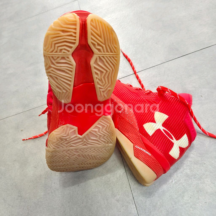 언더아머 커리2,5 농구화 290--3