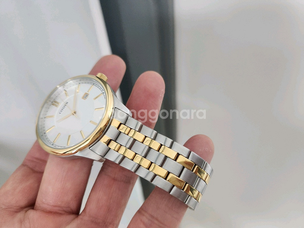 시티즌 콤비 시계 판매 합니다. -거의 새것 ---1