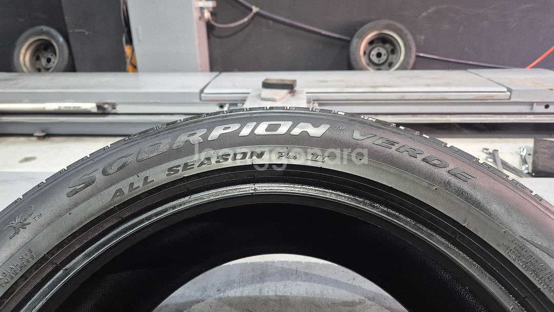 중고 타이어 255 50 19 피렐리 스콜피온 베르데 올시즌 2555019--4