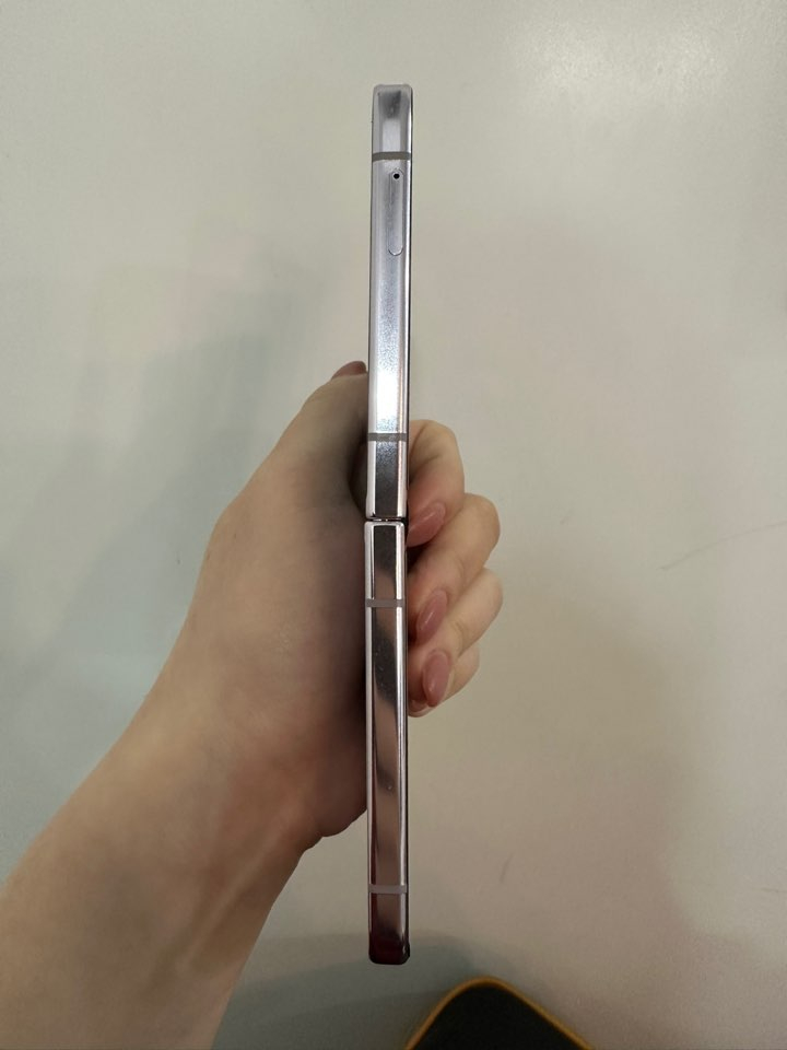 갤럭시Z플립5 256GB 라벤더/ Y735 이미지