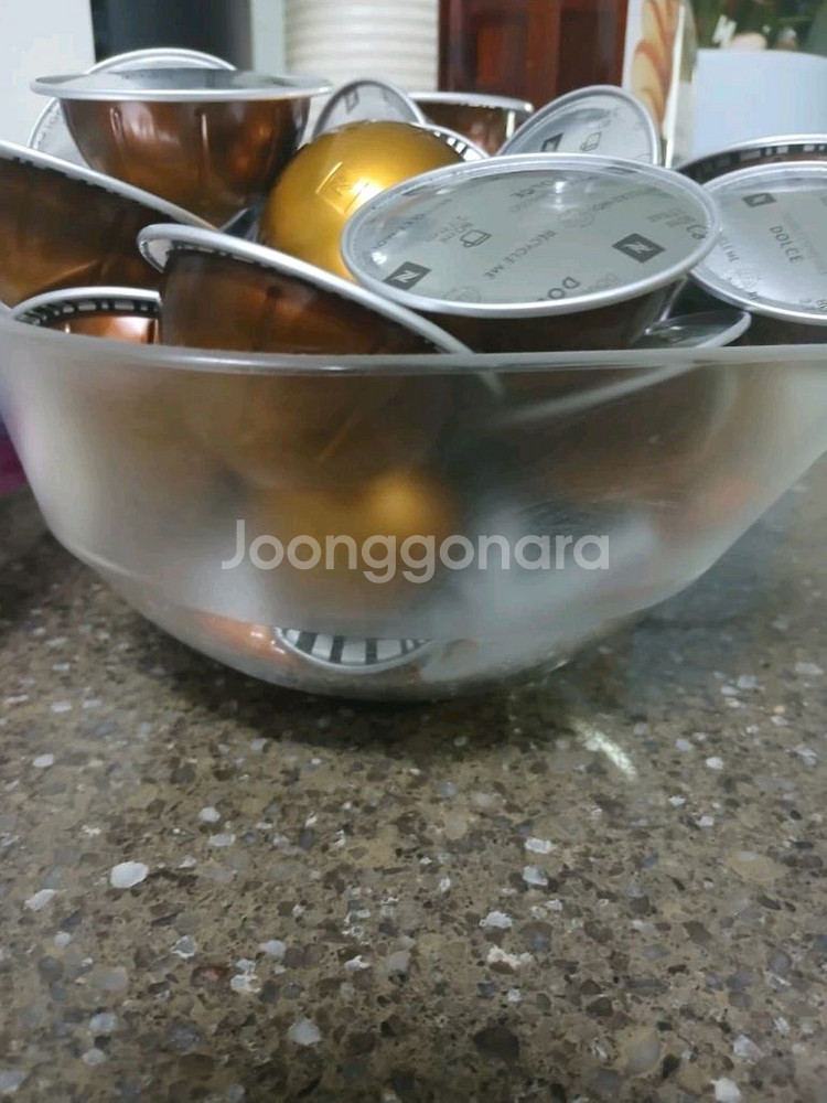 네스프레소 버츄오 커피머신 + 캡슐, 우유거품기까지--3