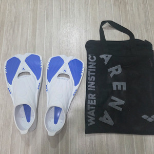 아레나 오리발(235)+가방셋트-택포3만원