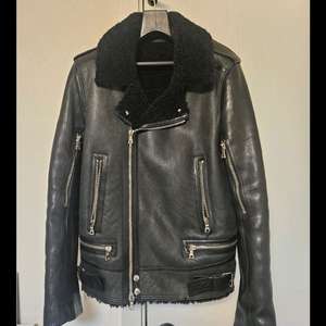 발망 라이더 스타일 무스탕 자켓팝니다! 구찌.버버리.프라다.발렌시아가.준지핏 이미지