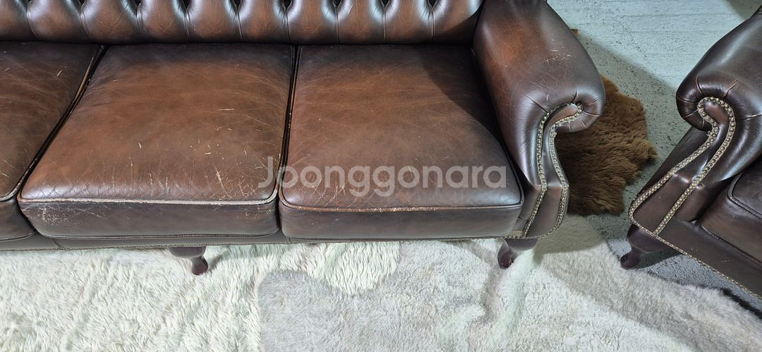 체스터필드 이태리 전체 천연가죽 3+1인소파--6
