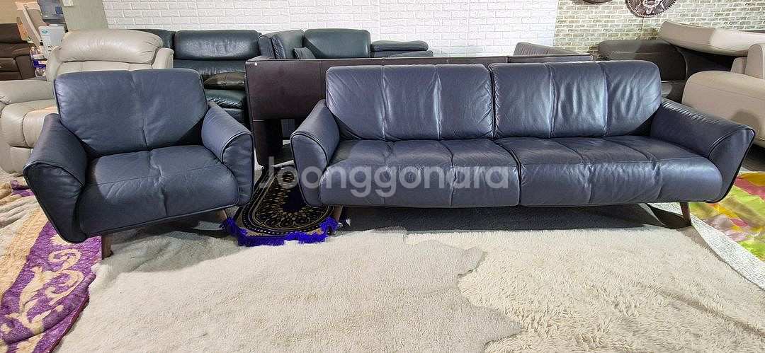 나뚜찌에디션 토비아 이태리 천연전체가죽 3인+1인 소파--0