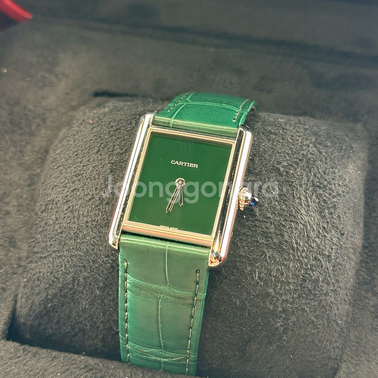 까르띠에 탱크 머스트 라지 그린 WSTA0056--0