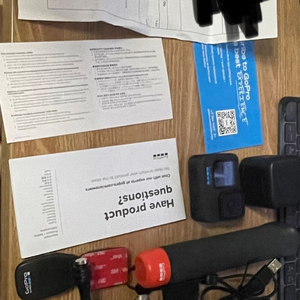 고프로 11 풀세트 + 배터리 3개 ( 거의 새 것 )