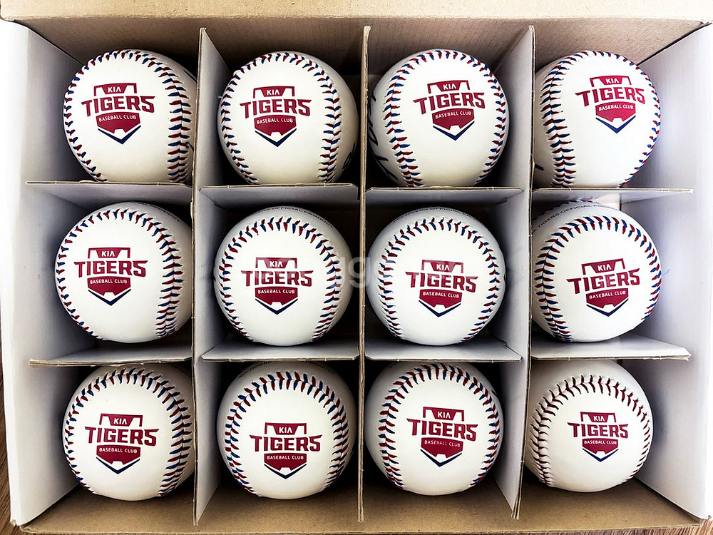 2017년 기아타이거즈 친필 싸인볼 (기아 로고볼)--1