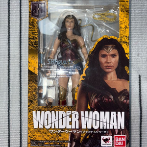 반다이 SHF 저스티스리그 원더우먼