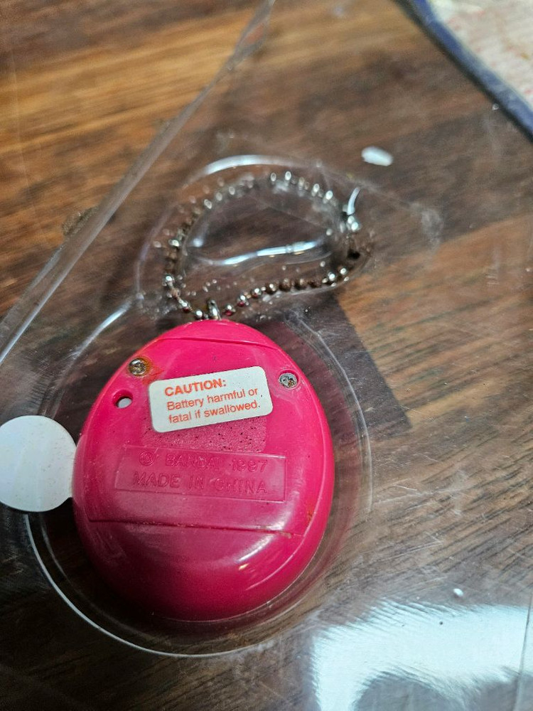 반다이 오리지널 다마고치 핑크--3