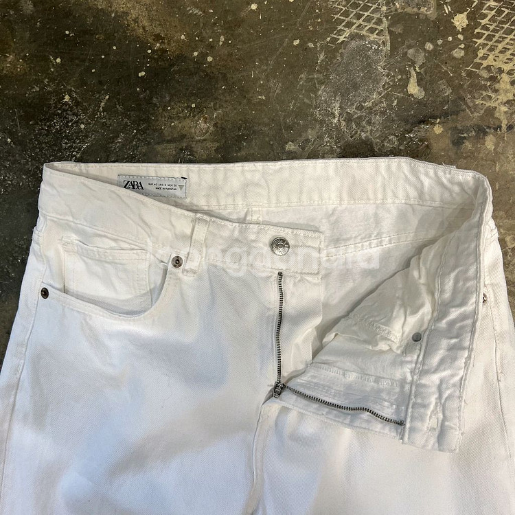 30) ZARA 자라 화이트 데님 와이드 팬츠 화이트진 청바지--2