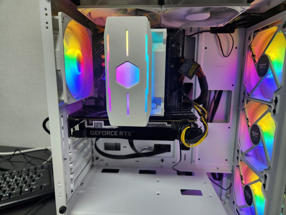 i5-11400 게이밍컴퓨터 본체 이미지