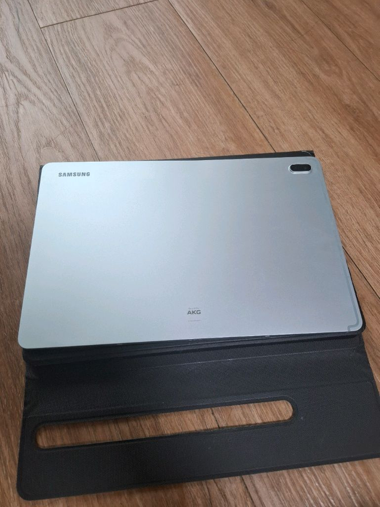 갤럭시 탭 S7 fe WIFI 128GB + 블루투스키보드 + 메탈펜촉--2