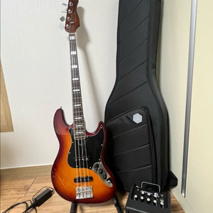 사이어 V5 베이스기타 및 JOYO 베이스앰프 판매합니다.