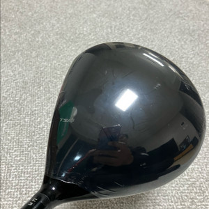 타이틀리스트 TSi1 드라이버 9.0도 헤드는 새거