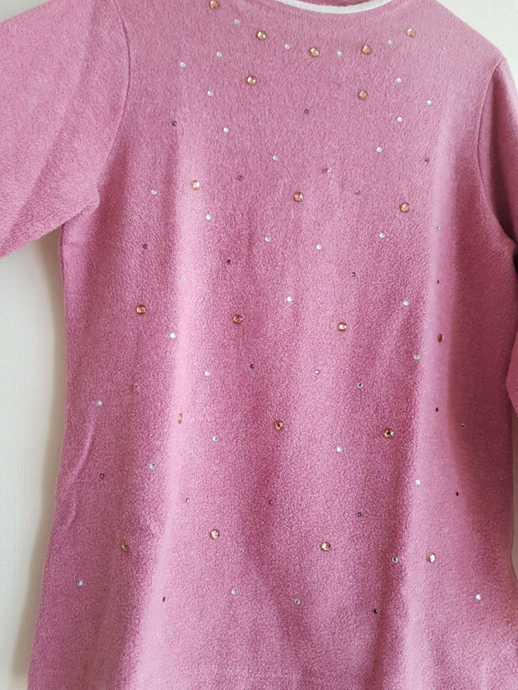 이쁜 핑크색 편한 기모 티셔츠 이미지