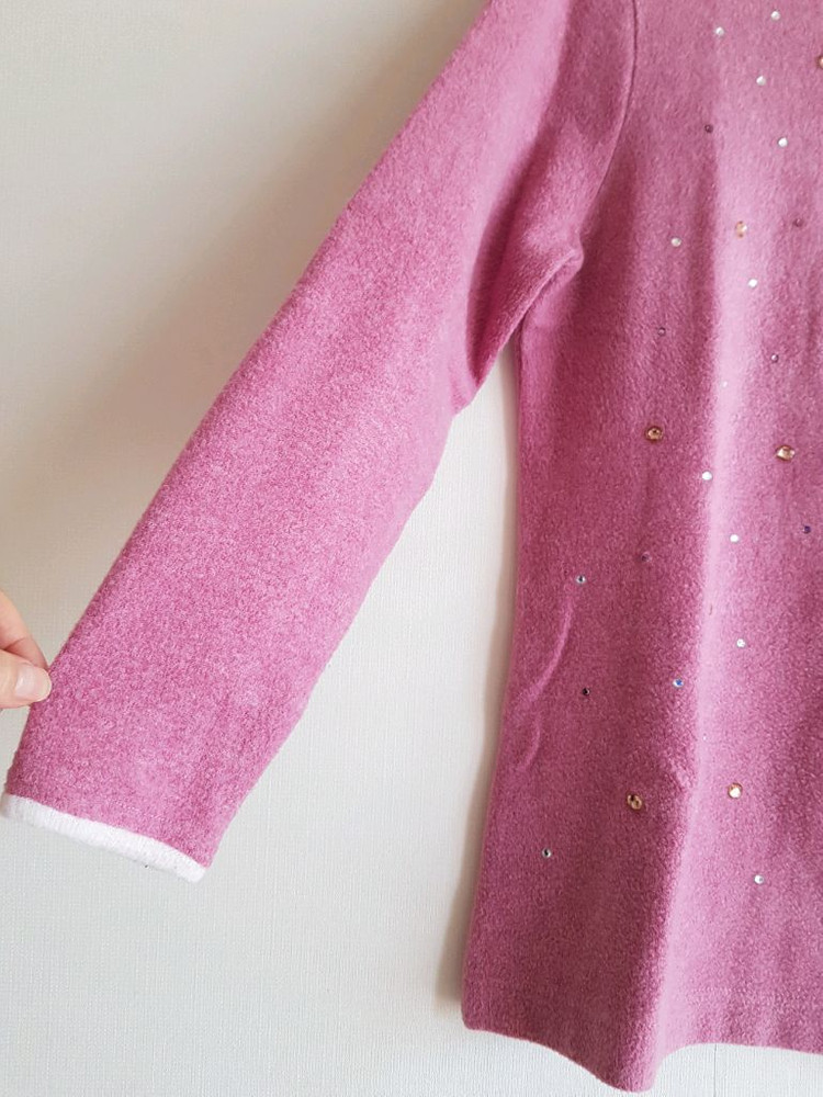 이쁜 핑크색 편한 기모 티셔츠 이미지