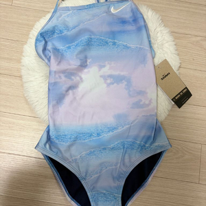 나이키 수영복 비포미드나잇 레이서백 30 새상품