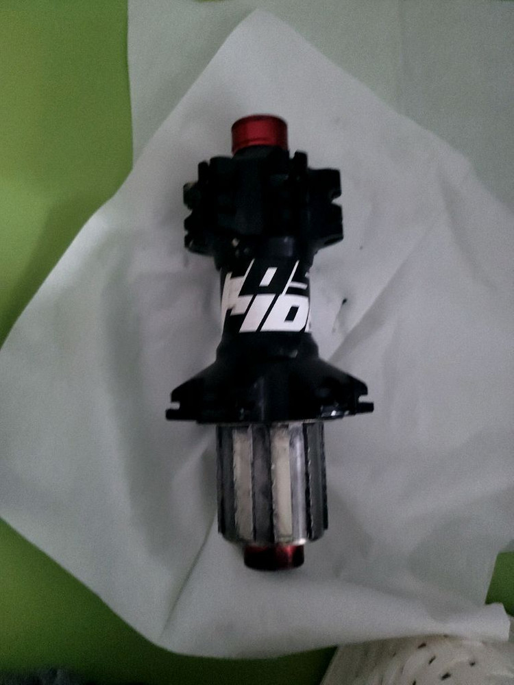 마빅 크로스라이드 리어 자전거 허브, 스포크--1