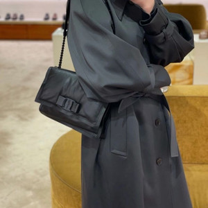 페라가모 비바 블랙 스몰 숄더백