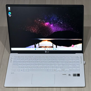 최저가 @@ 고사양 i5-10, 512 LG 그램 노트북 팔아요.